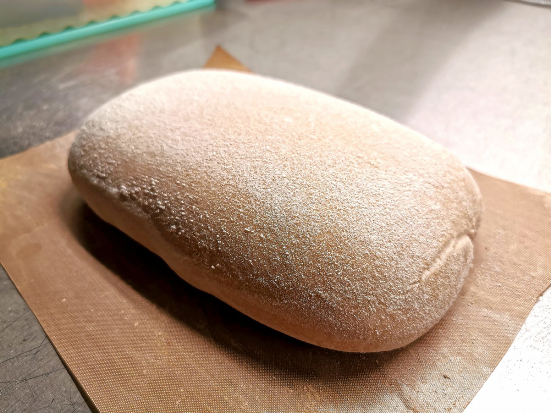 Rezept für ein Hausbrot - Einfache Brotrezepte von brooot.de